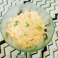 A picture of Cabbage raita.