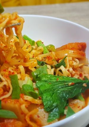 Foto resep Mie seblak nampol