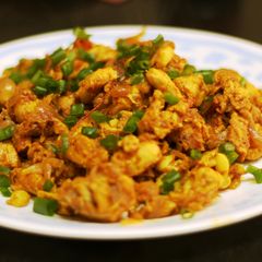 A picture of Ginger Garlic Chicken -beginner's recipe to stylish cooking.