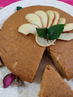 एप्पल व्हीट फ्लोर केक (apple wheat flour cake recipe in Hindi) रेसिपी मुख्य फोटो