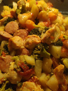 A picture of Chicken & Veggies One Pan.