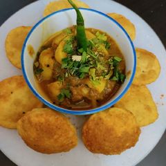 A picture of Club kachori.