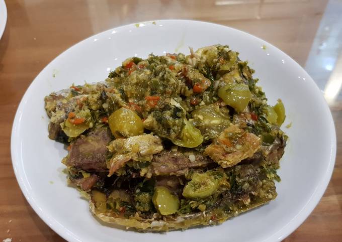 Cara Bikin Ikan asin sambel cabe ijo Murah