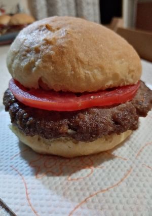 Φωτογραφία της συνταγής Μπέργκερ με σπιτικό ψωμάκι