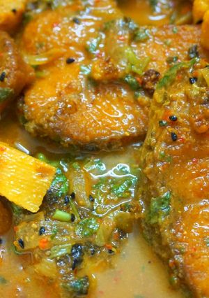 রুই মাছের ঝোল (Rohu fish curry recipe in Bengali) রেসিপির প্রধান ছবি