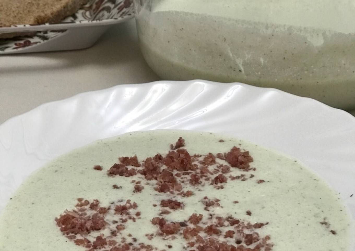 Sopa fría de pepinos con la Thermomix 5