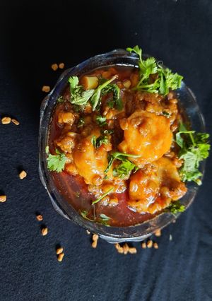 મેથી કેળા ની સબ્જી(Methi kela sabji recipe in Gujarati) રેસીપી મુખ્ય ફોટો