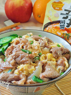日式滑蛋牛丼飯 的食譜成品照片