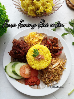 Foto resep Nasi Kuning Rice cooker