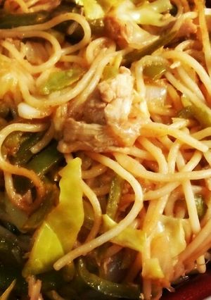 A picture of Chicken Noodles😋🍝.