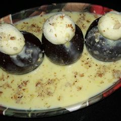 Kala jamun Rasgulla fusion A picture of Kala jamun Rasgulla fusion.