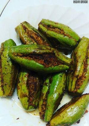 A picture of Stuffed Pointed gourd/Bharwa Parwal.