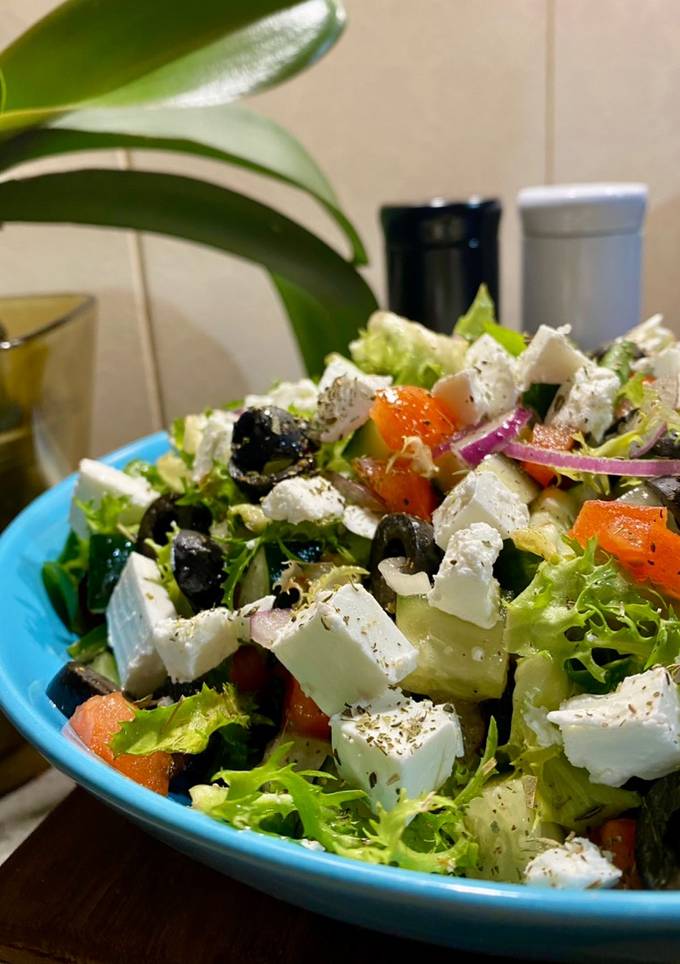 Легкий овочевий салат з бринзою 🥗