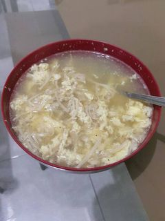 Foto resep Sup telur jamur enoki (egg drop soup with enoki mushroom)