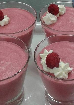 Una foto de Mousse de Frambuesas
