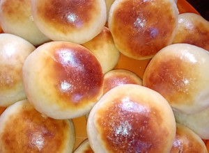 Una foto de Pan de hamburguesas fácil y rápido