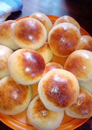 Una foto de Pan de hamburguesas fácil y rápido
