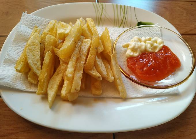 Kentang goreng ala restoran