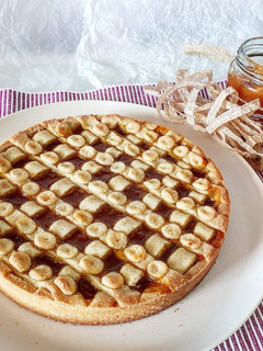 Foto di Crostata alla confettura di albicocche