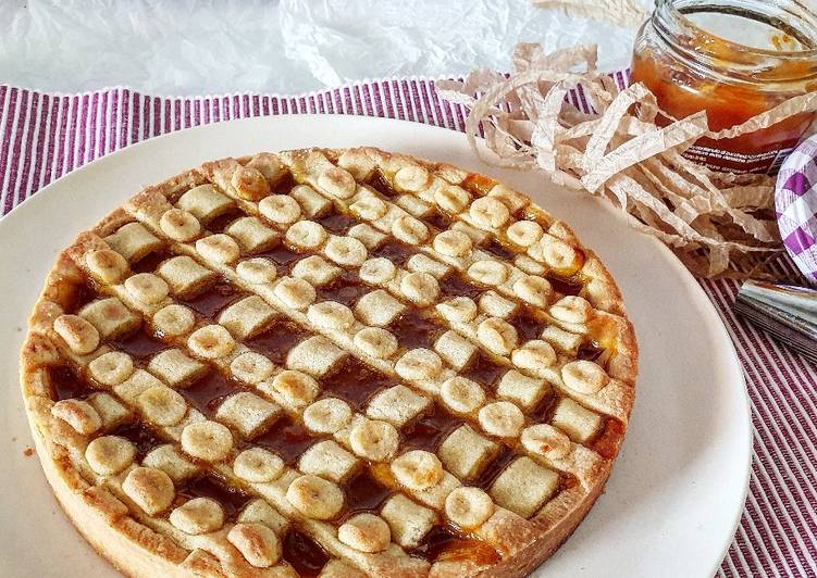 Crostata alla confettura di albicocche