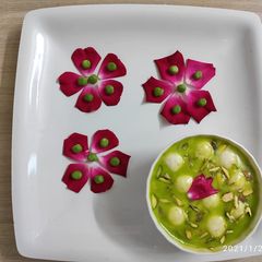 A picture of Green peas angoori rabdi.