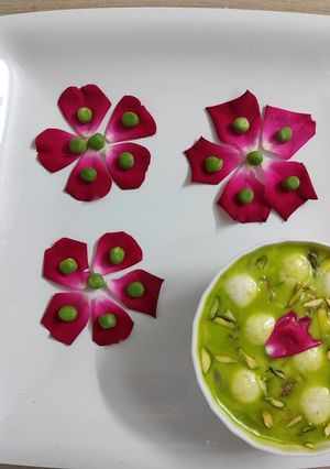 A picture of Green peas angoori rabdi.