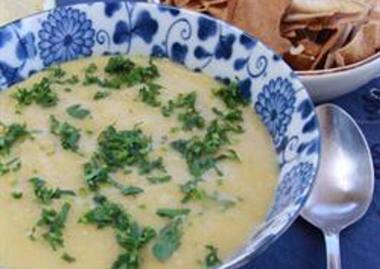 Recipe of Ultimate Yellow lentil soup - shorbet adass asfar