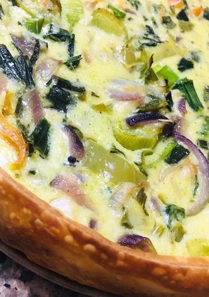 Una foto de QUICHE DE PUERROS MUY CREMOSA 🎊😋😋🎉🤩🫶🏽🎊