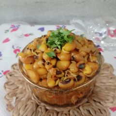 A picture of Sprouted chavli (black eyed beans)usal.