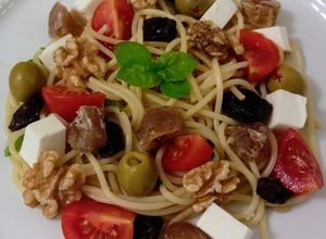 Foto principal de Ensalada de espaguetis con marrón glacé