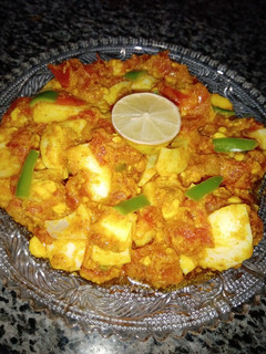 A picture of Masala Boiled Egg.