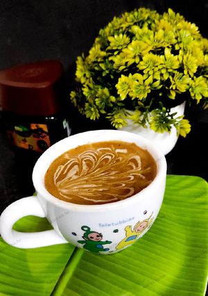 ল্যাটে কফি (latte coffee recipe in Bengali) রেসিপির প্রধান ছবি