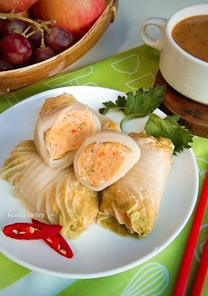Foto resep Sawi Gulung Isi Udang Saus Kacang