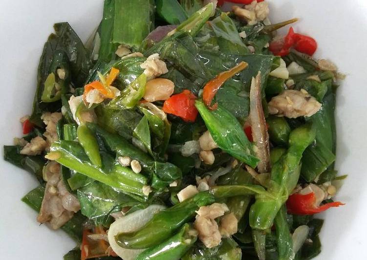 Recipe: Yummy Genjer oseng tempe semangit