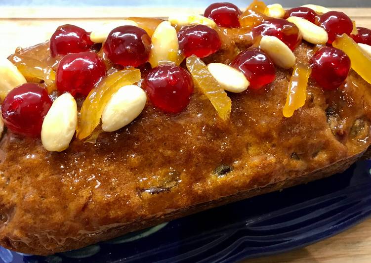 Voici la recette Cake aux Fruits confits parfait