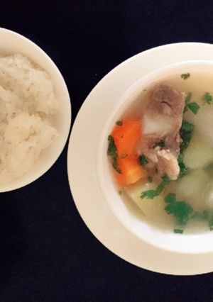Hình của món Canh củ nấu sườn non + xôi nếp.