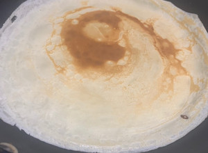 A picture of Crepes / pancakes.