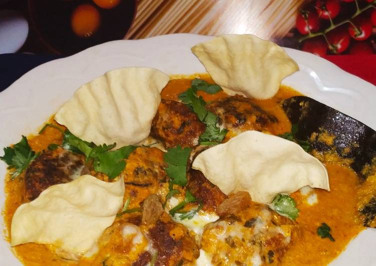 Papaya Spinach Kofta Curry