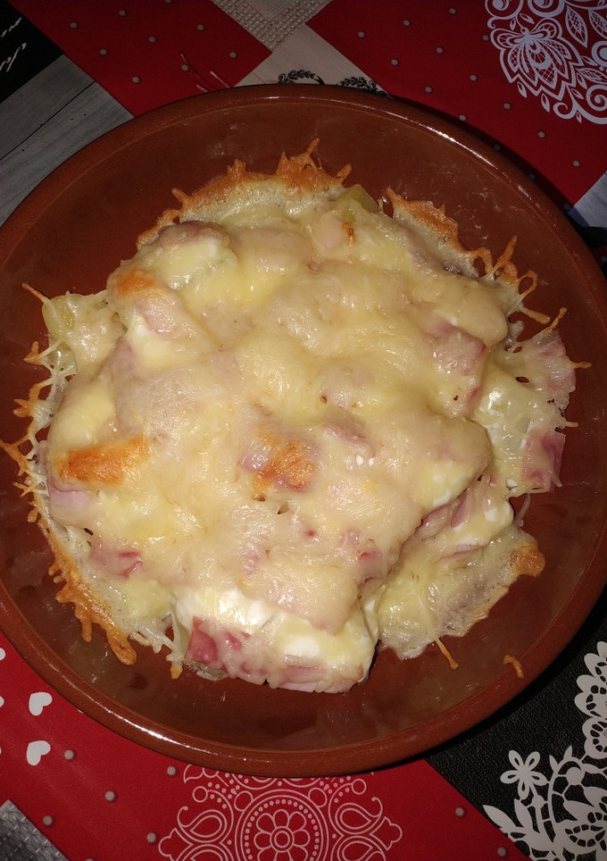 Una foto de Patatas hervidas a la carbonara