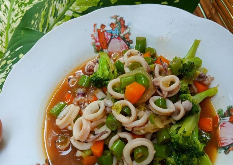 Resep Unik Brokoli Cumi Saus Tiram Ala Warung