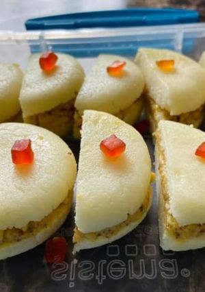 A picture of Malai Chap/Malai Sandwich.
