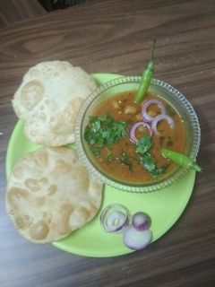 પંજાબી છોલે(Punjabi Chole Recipe in Gujarati) રેસીપી મુખ્ય ફોટો