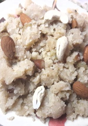 A picture of Suji halwa.