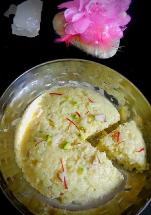 A picture of Milk Cake/kalakand (phitkari/alum powder).