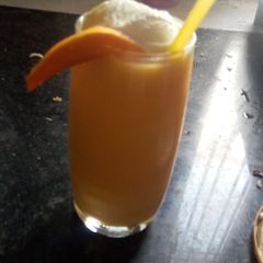 A picture of Mango mastani.