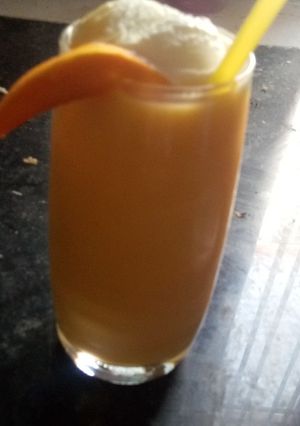 A picture of Mango mastani.