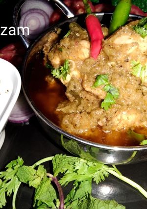 A picture of Green chicken karahi🍲گرین چکن کڑاہی 🍲.