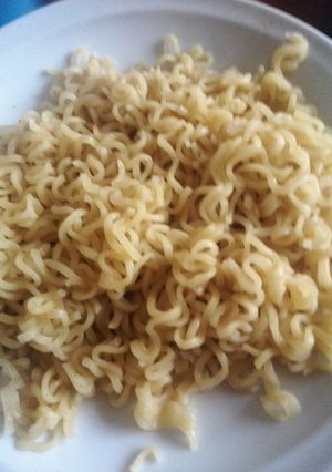 A picture of Cooked noodles.