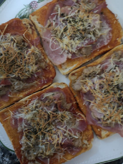 Una foto de Pizza de pan de molde