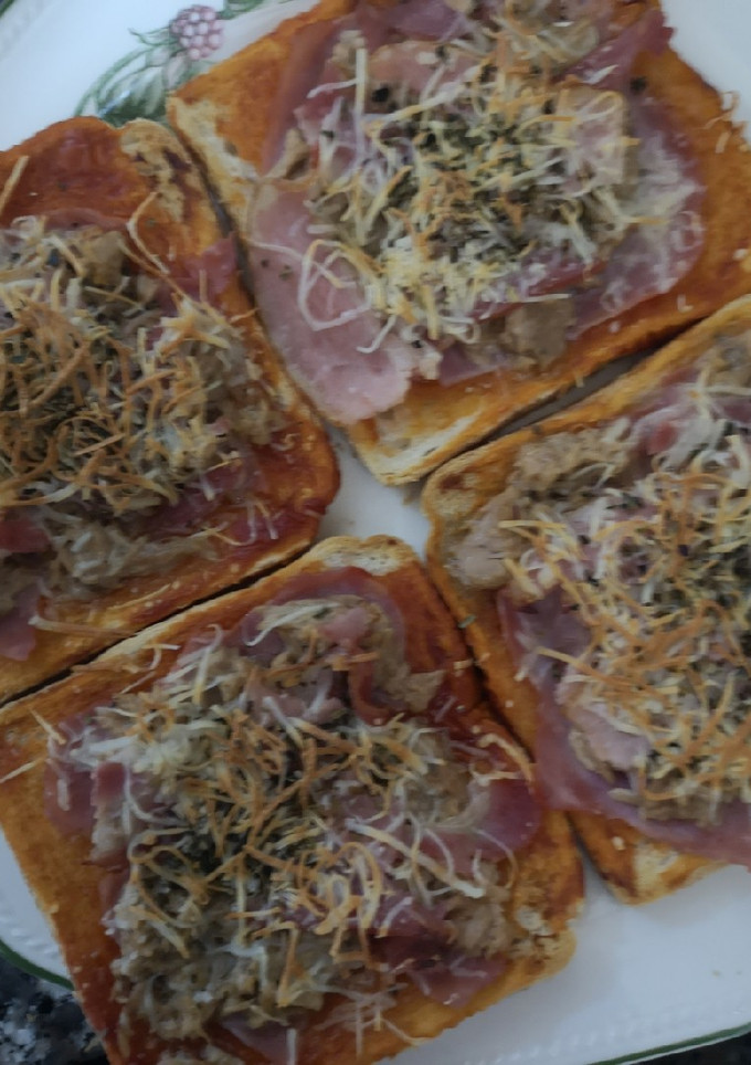 Una foto de Pizza de pan de molde